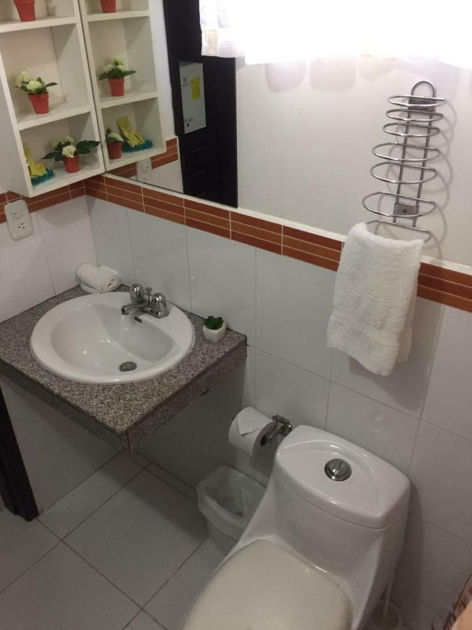Hostal Blue Pacific มันตา ภายนอก รูปภาพ